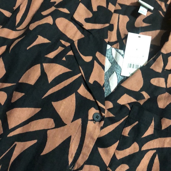 Top - Picture 3 of 4